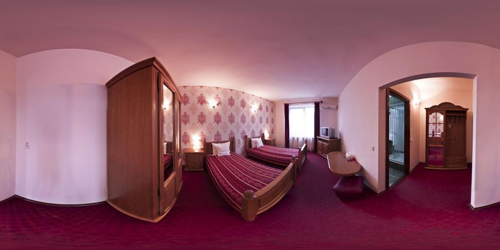 Hotel Melody Сату-Маре Номер фото