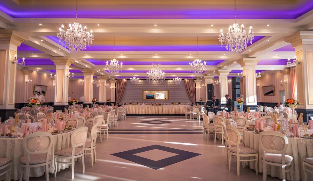 Hotel Melody Сату-Маре Экстерьер фото